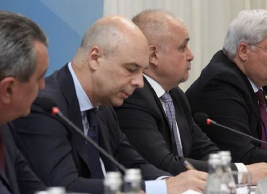 Антон Силуанов ан совещании с сибирскими губернаторами в Новокузнецке